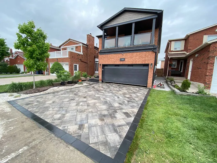 Permeable interlocking concrete pavers on driveway, image by oakshs.ca