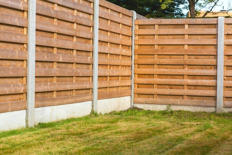 oaks fencing contractors