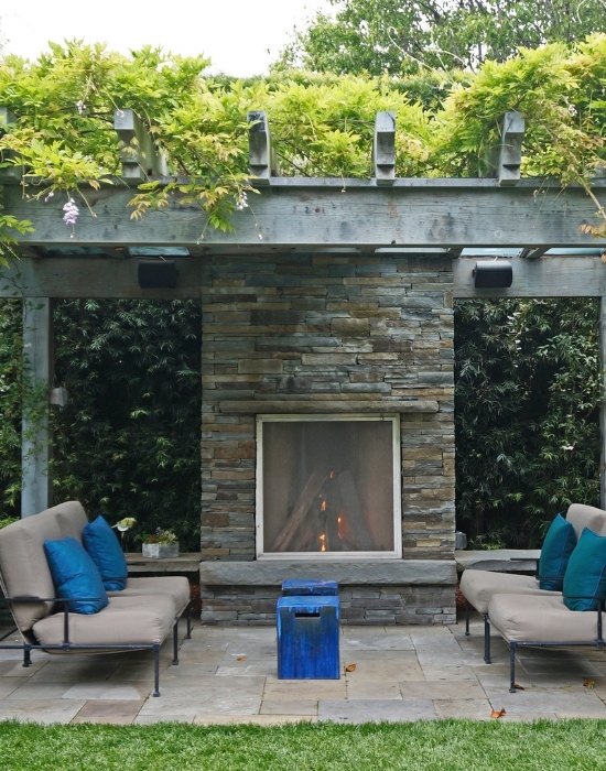 Backyard outdoor fireplace design and installation