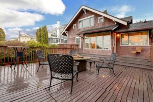 Guide to Building Weather-Proof Decks in Toronto