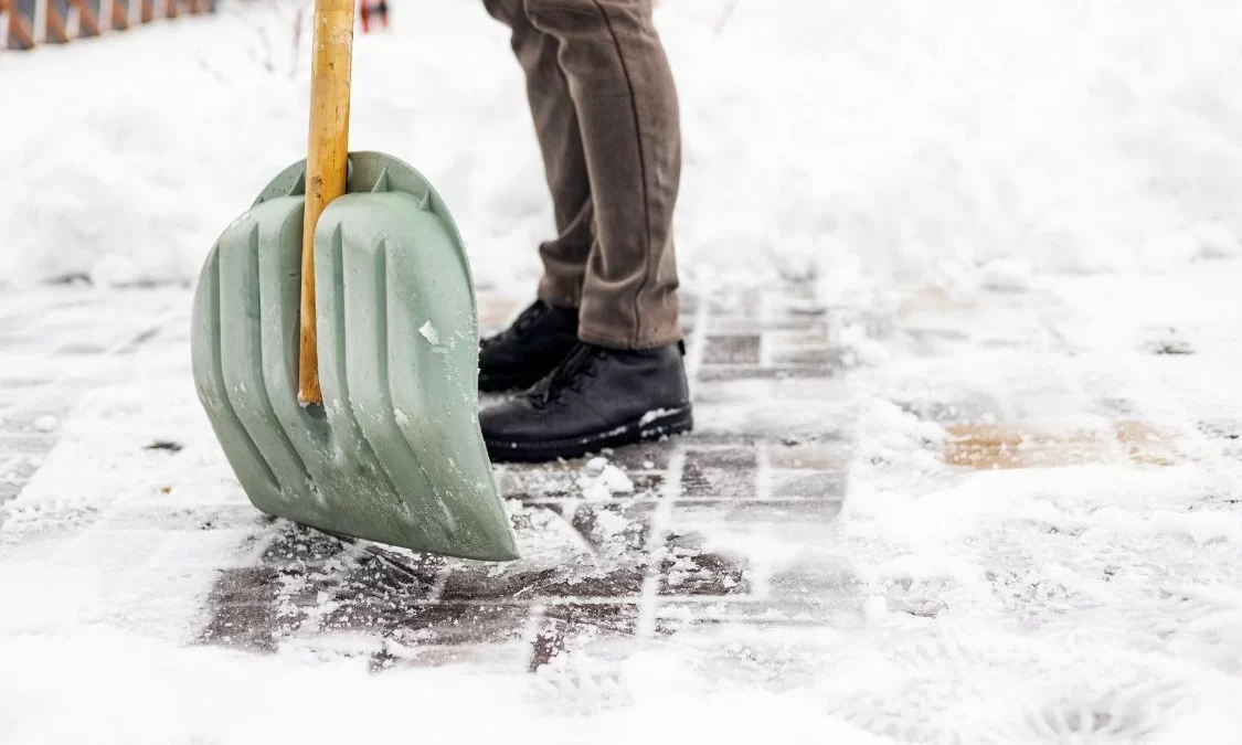 Why Driveway Interlocking is Ideal for Harsh Canadian Winters