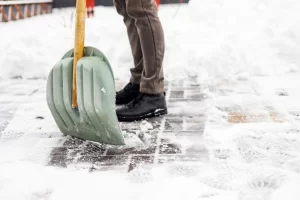 Why Driveway Interlocking is Ideal for Harsh Canadian Winters