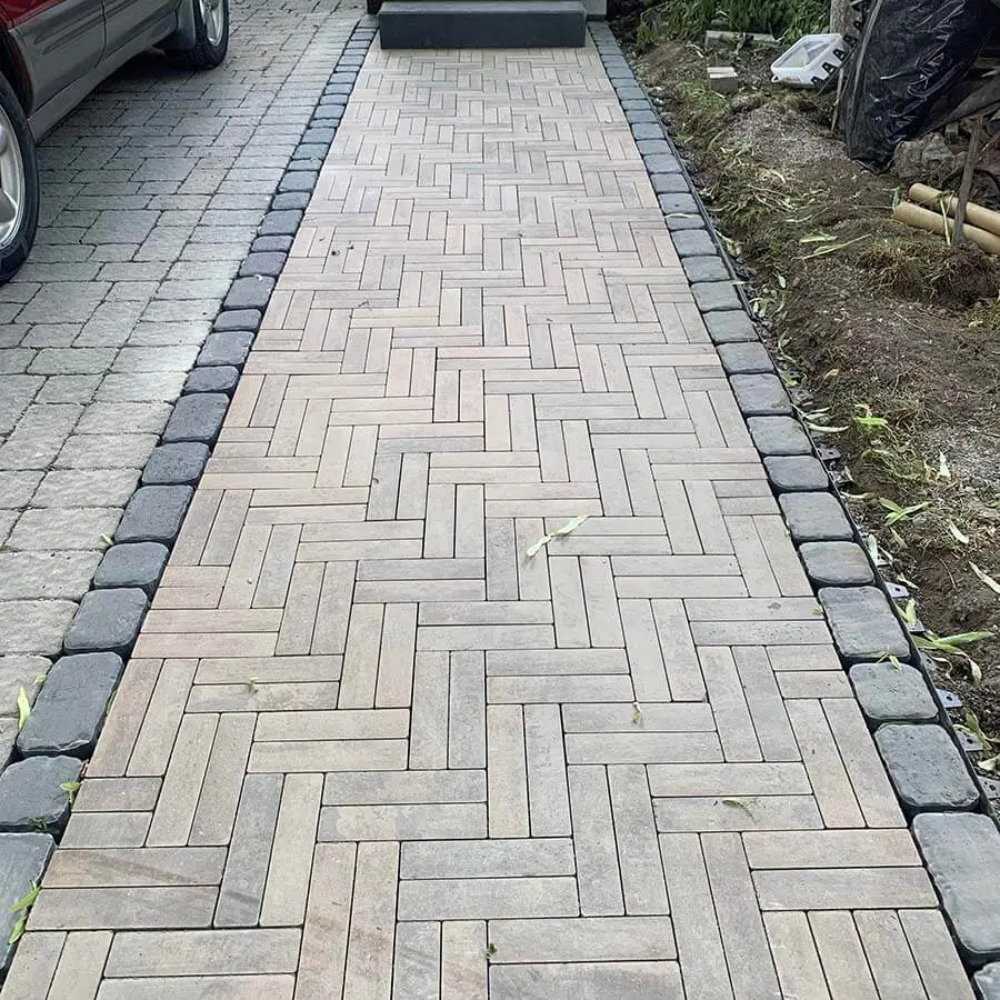 Driveway interlocking contractor in Richmond Hill, image by OAKS Home Services